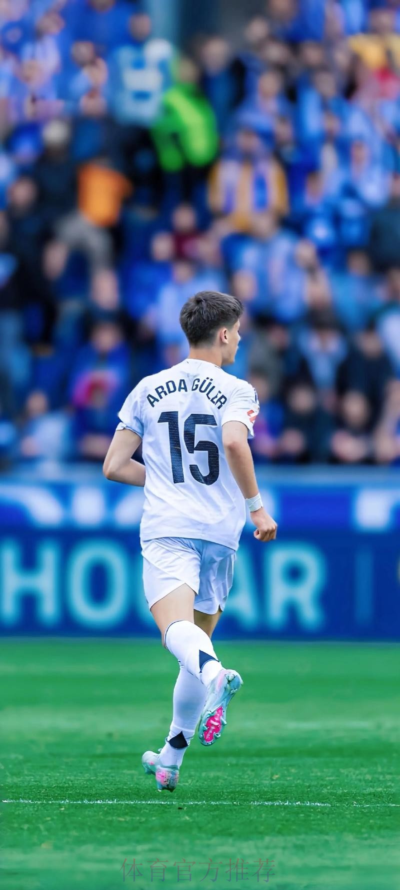 西媒-皇马高层想签西班牙球员 恢复在国家队影响力